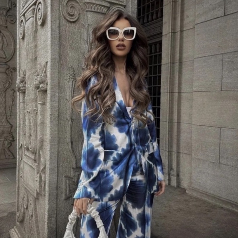 ZARA • Satin Effects Stylish Tie-Dye Blue & White Blazer Jacket - Picture 1 of 15